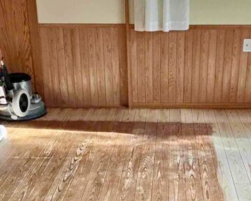 新築だったあの頃へ！無垢材だから床がよみがえる。 アイチャッチ