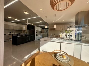 ショールームで聞いた、現代の「課金」 アイチャッチ