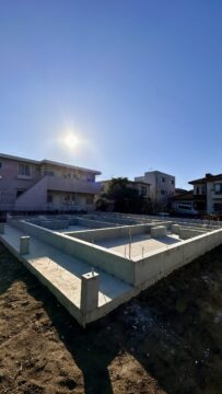 上棟前の静かな現場 アイチャッチ